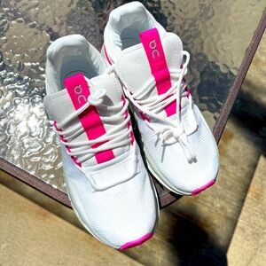 On Clouds cloud nova womens size 7